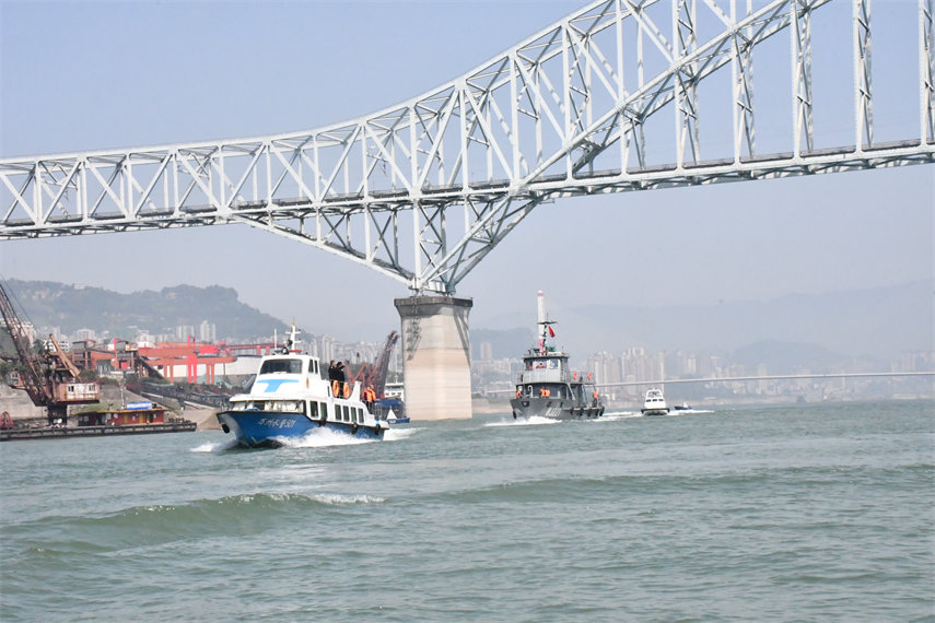 һؑc侯ˮչ_ˮbѲ߉Խ z