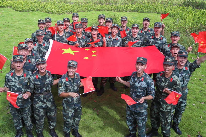 �侯�ٱ��c����ͬ����ף��������������z