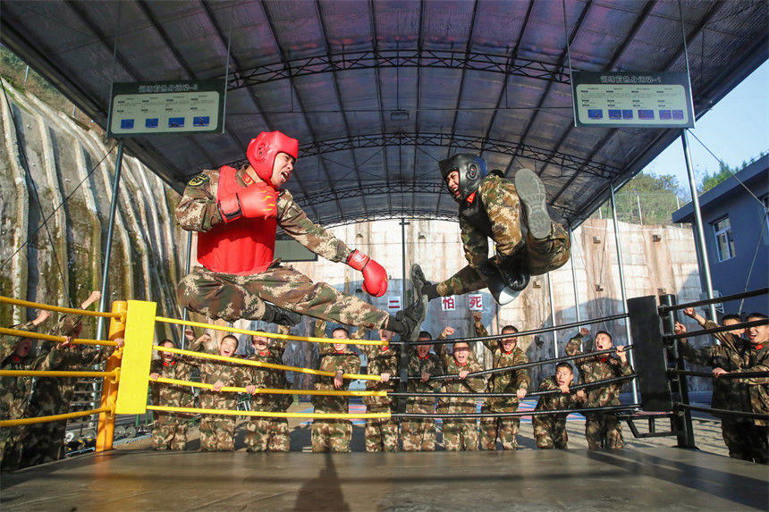 侯ٱ_չ􌦿Ӗz