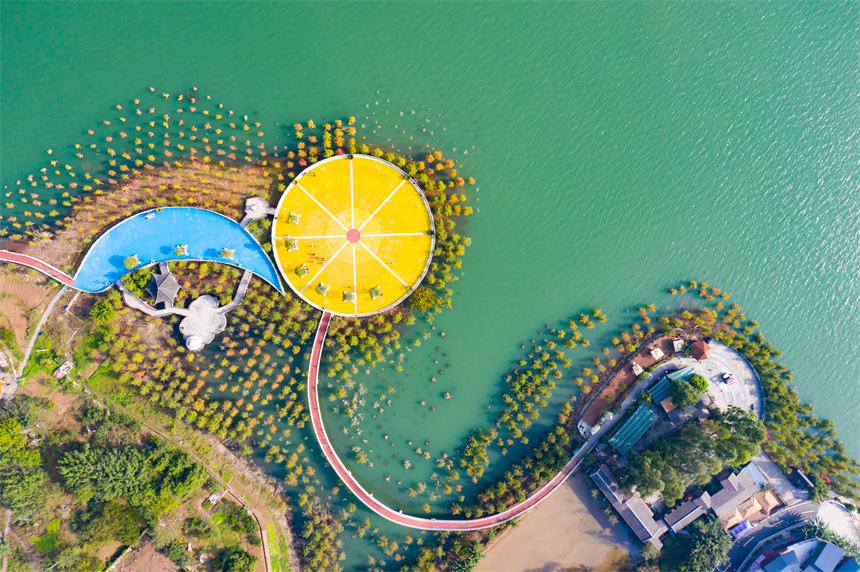 ����_�������V�����I��ʮ���L�Ⱥ͡�ˮ��ɭ�֡��γ�һ���n�����L�������s�v���z