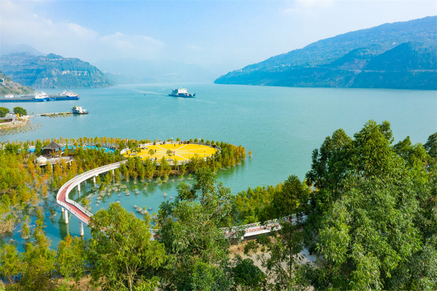 ����_�������V�����I��ʮ���L�Ⱥ͡�ˮ��ɭ�֡��γ�һ���n�����L�������s�v���z