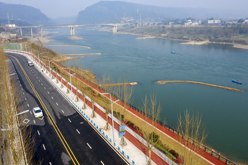 ՞I·ڣGɫĽc꽭ˮӳȤ͢z