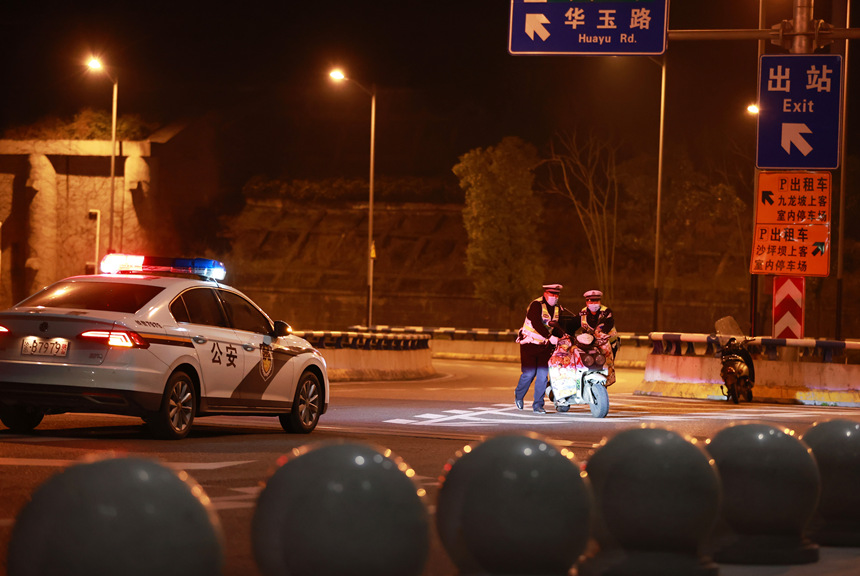 �񾯌��`ͣĦ��܇�M�����x��