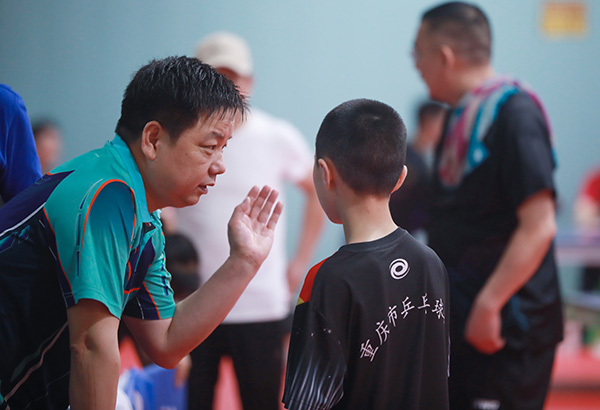 教練現場指導 曾英豪 攝