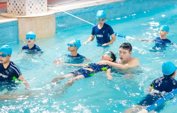 夏令營活動現場。共青團巴南區委供圖