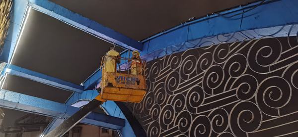 工作人員作業。沙坪壩區市政工程處供圖