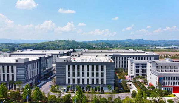 航拍中國西部預制菜之都展覽館。梁平區委宣傳部供圖