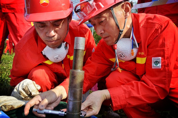 比武賽場練兵忙。西南物探分公司鉆井工程中心供圖