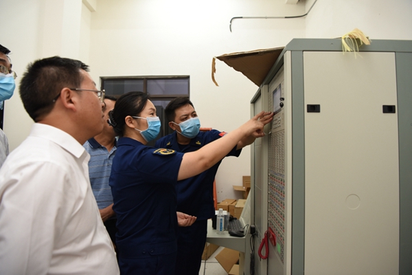 檢查現場。渝中區消防救援支隊供圖