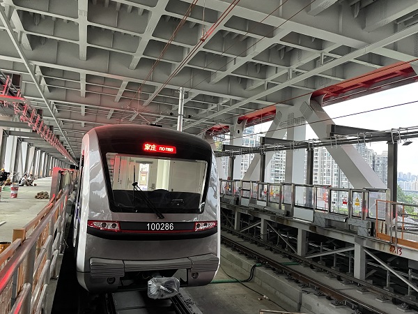 重慶軌道交通10號線二期。重慶市住房和城鄉建委供圖