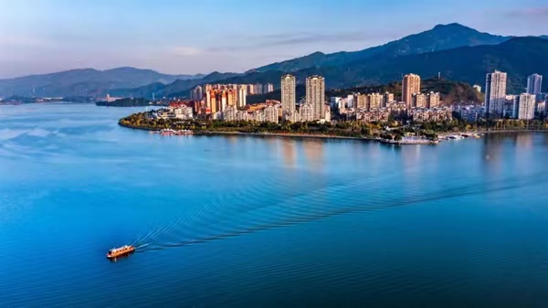 漢豐湖美景。開州區委宣傳部供圖