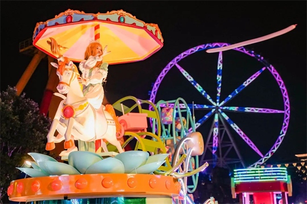 歡樂谷歡樂繽紛大巡游。兩江新區黨工委宣傳部