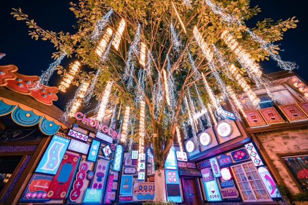 重慶融創渝樂小鎮實景圖。融創文旅城供圖