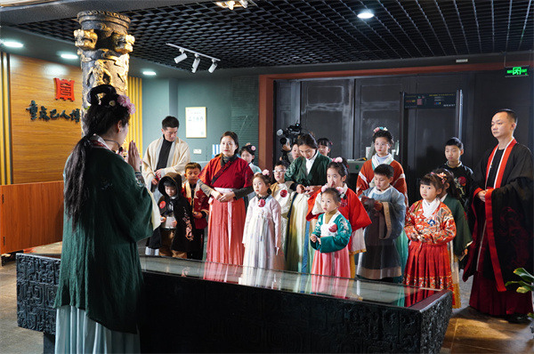 2023年九龍坡區“卯兔迎春”博物館奇妙夜。九龍坡區委宣傳部供圖