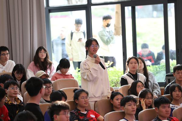 互動交流環節。重慶理工大學供圖