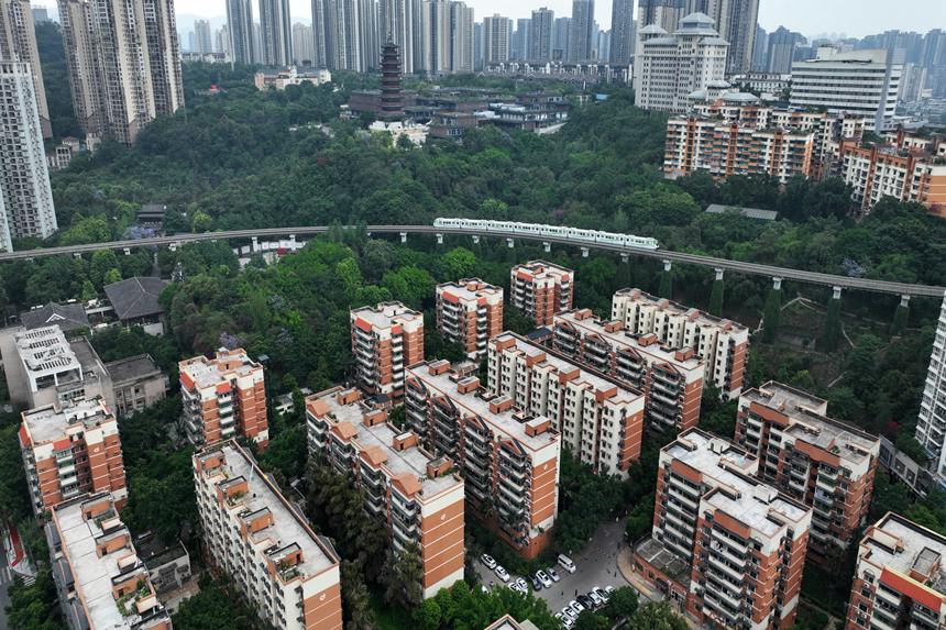 完成老舊小區改造的月光片區。楊敏攝