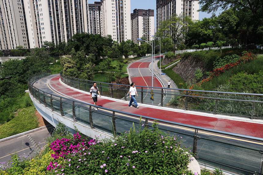 大渡口區重鋼崖線山城步道。楊敏攝