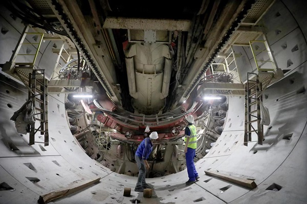 軌道15號線二期應急演練現場。雷鍵攝