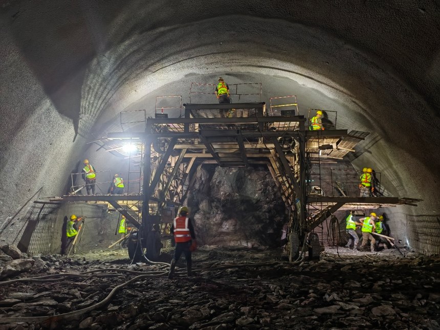 施工現場。中鐵二局供圖