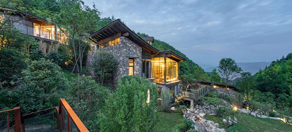 歸原小鎮里的特色民宿。歸原小鎮供圖