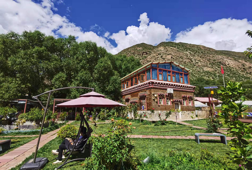 位于察雅縣吉塘鎮的灑咧營地。姜峰攝