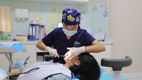 醫院就診現場。重慶團圓口腔醫院供圖