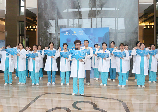 宣誓現場。重慶安琪兒醫院供圖