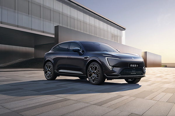 8月24日阿維塔11鴻蒙版上市。阿維塔科技供圖