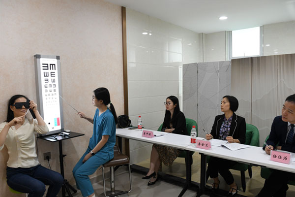 兒童眼保健項目考核。璧山區婦幼保健院供圖