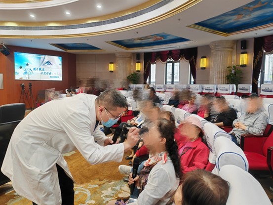 活動現場。重慶愛爾眼科醫院總院供圖