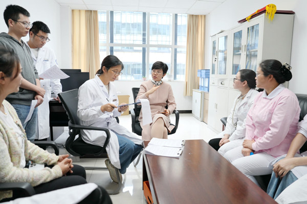 演練總結會。院方供圖