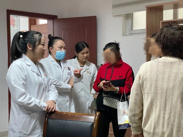 活動現場。重慶迪邦皮膚病醫院供圖