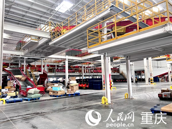德邦物流西南基地。人民網記者 馮文彥攝