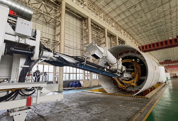 盾構機。重慶交通開投集團供圖