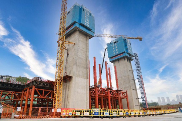 渝長復線連接道項目建設現場。楊曜齊攝