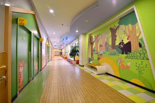 樂園式就診環境。重慶小米熊兒童醫院供圖