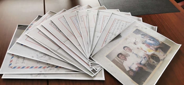 上世紀八十年代，唐友儀與老家親人來往的書信。重慶合川區公安分局供圖