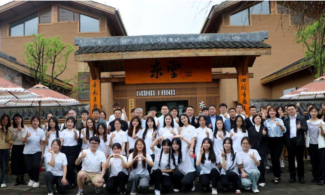 師生服務鄉村振興。主辦方供圖