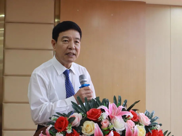 王強講話。重慶西區醫院供圖