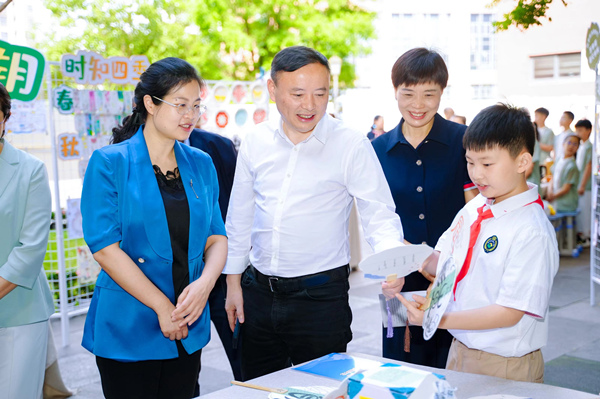 特色課程展示現場。渝北區中央公園小學校供圖