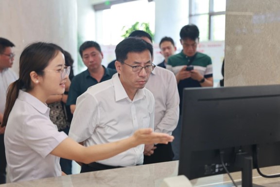 調研現場。重慶西區醫院供圖