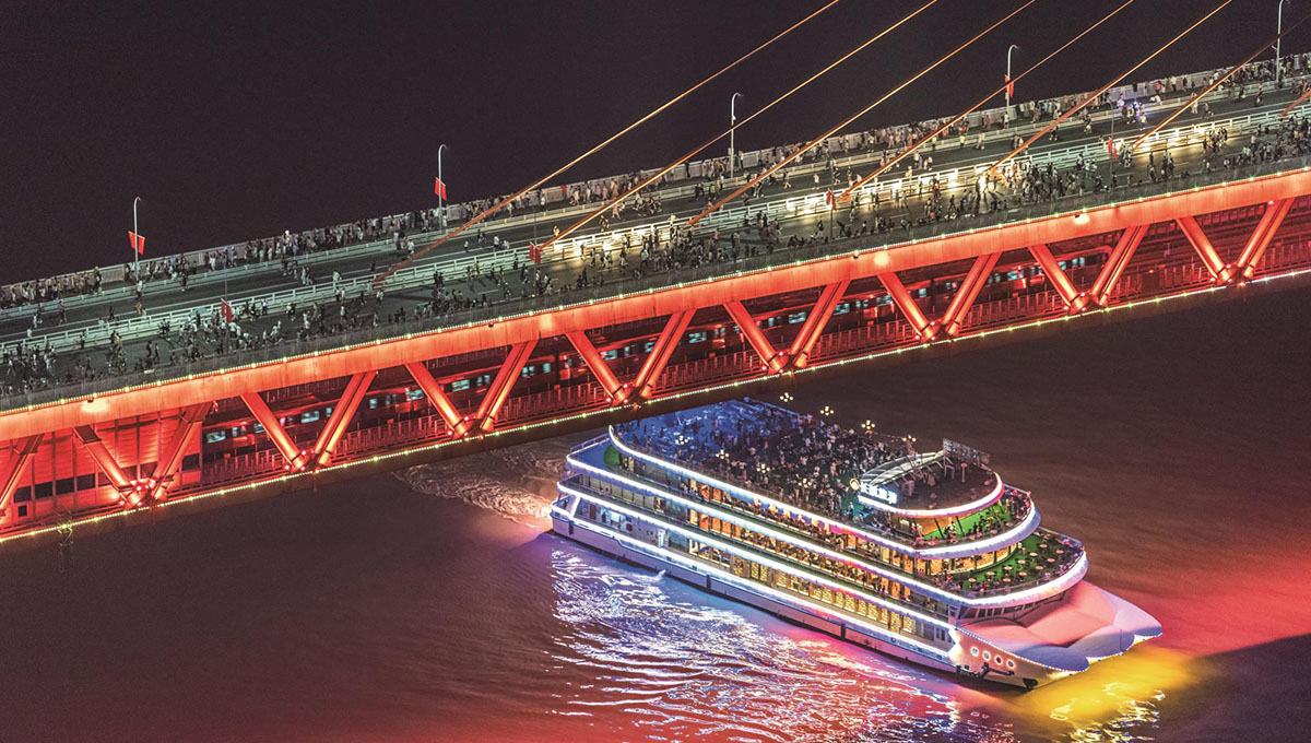 重慶兩江游。陳亮攝