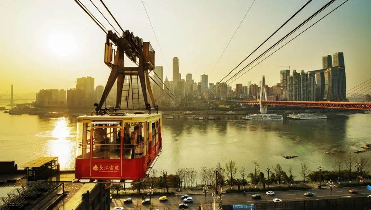 重慶長江索道。唐安冰攝