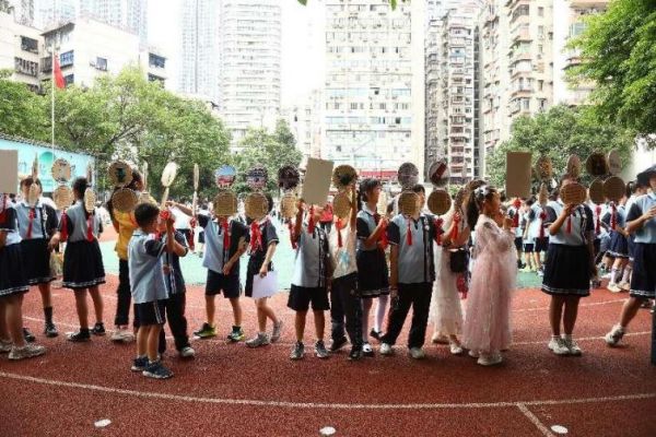 學子參與各項目實踐活動。付軍攝