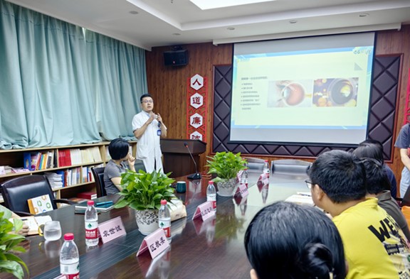 活動現場。重慶普瑞眼科醫院供圖