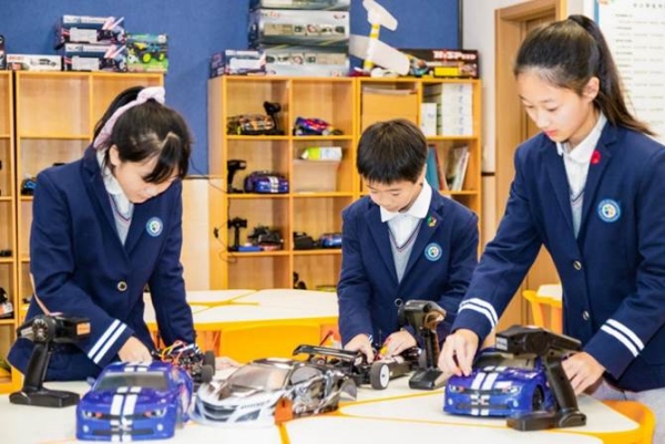 書院課程。華師中旭學校供圖