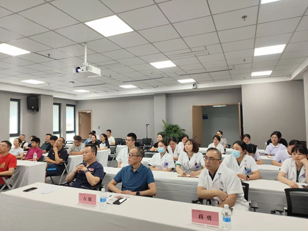培訓會現場。重慶道格骨科醫院供圖