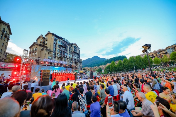 2024年金粉嘉年華活動現場。金科服務供圖