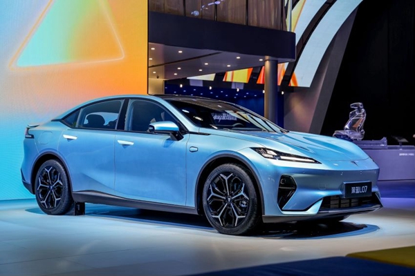 深藍L07亮相成都車展。受訪者供圖