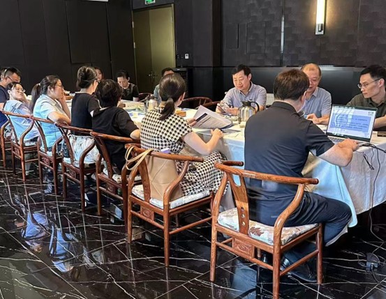 會議現場。重慶普瑞眼科醫院供圖